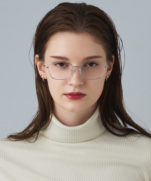 NUEF (ヌエフ)の「soixante-et-onze71(メガネ・レディース・ゴールド/シルバー・FREE)」の3枚目の写真