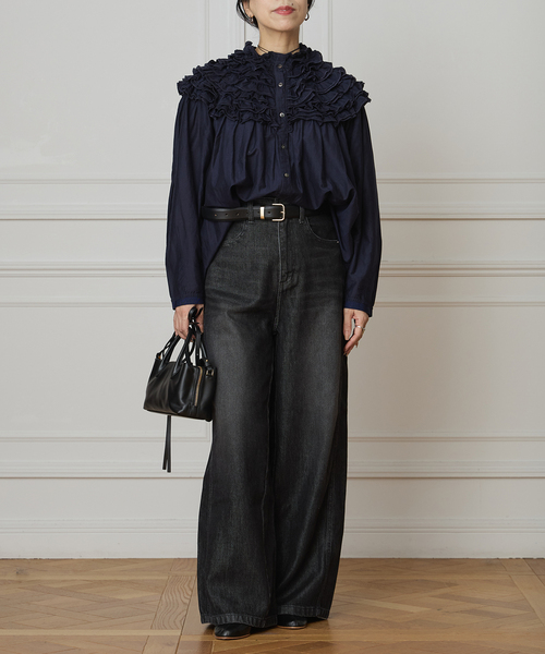 IENA LA BOUCLE(イエナラブークル)の「IENA LA BOUCLE silk mix cotton フリルブラウス(シャツ/ブラウス・レディース・ネイビー・FREE)」の2枚目の写真