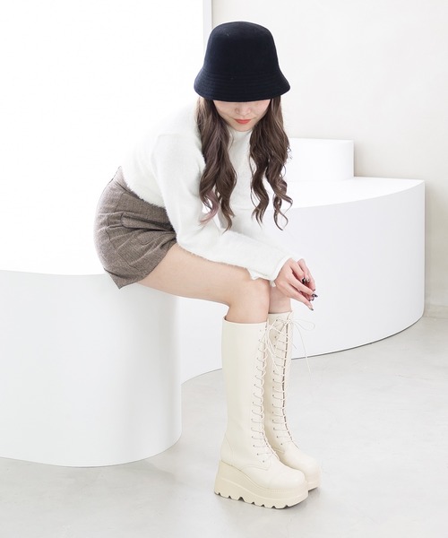 attagirl（アタガール）の「厚底ソールレースアップロングブーツ（ブーツ・レディース・アイボリー/ブラック/ブラック系その他・S/M/L/LL/3L）」の4枚目の写真