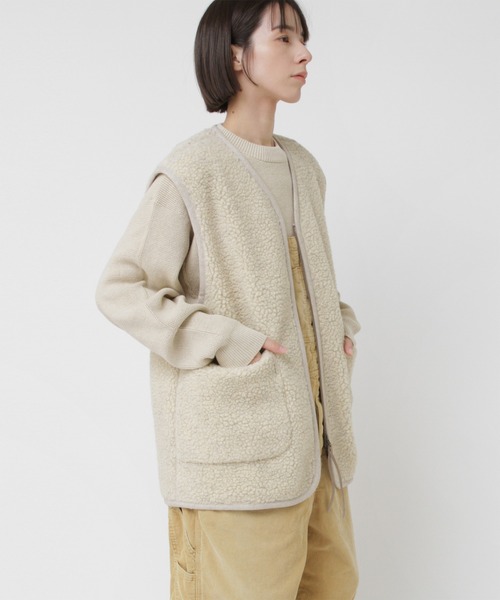 RNA-N(アールエヌエーエヌ)の「V0169 ウールボアベスト(ベスト・レディース・チャコール/オートミール/ブラウン・FREE)」の6枚目の写真