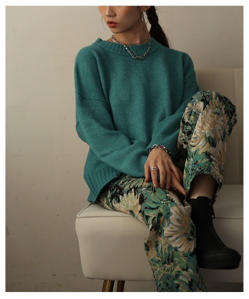 Sawa a la mode(サワアラモード)の「ショートニットプルオーバートップス(ニット/セーター・レディース・ターコイズブルー/チャコールグレー/オフホワイト/レッド・FREE)」の12枚目の写真