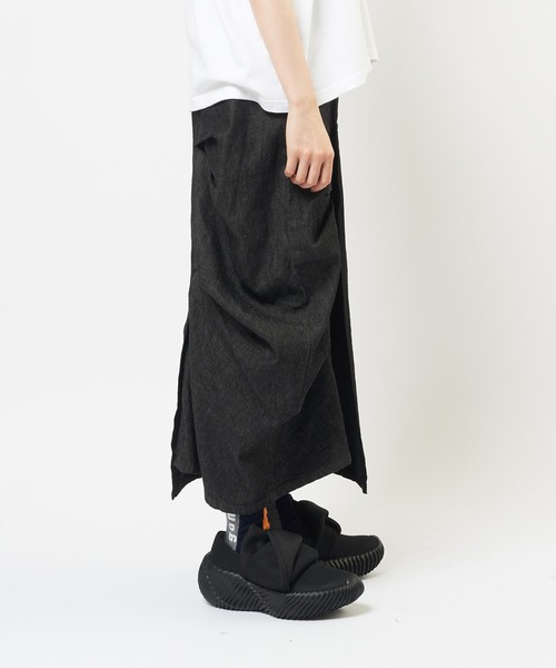 gomme（ゴム）の「タックデニムスカート（デニムスカート・レディース・インディゴブルー/ブラック・MEDIUM）」の13枚目の写真