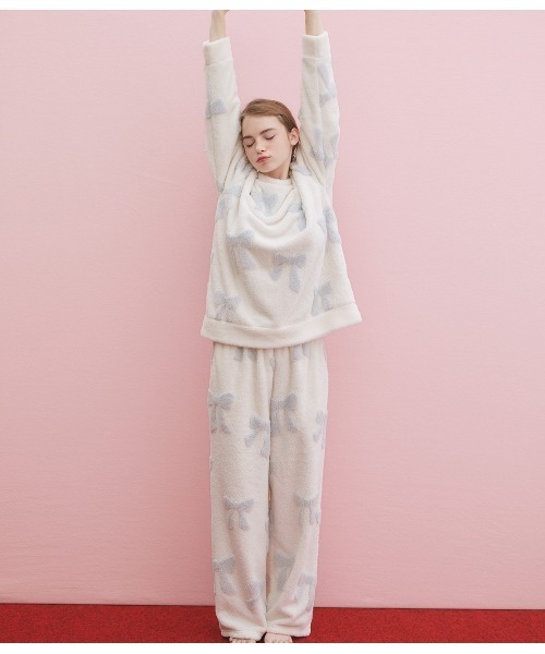 PEACH JOHN（ピーチジョン）の「リボンフリースパジャマ（ルームウェア/パジャマ・レディース・レッド/アイボリー・ONE SIZE）」の4枚目の写真