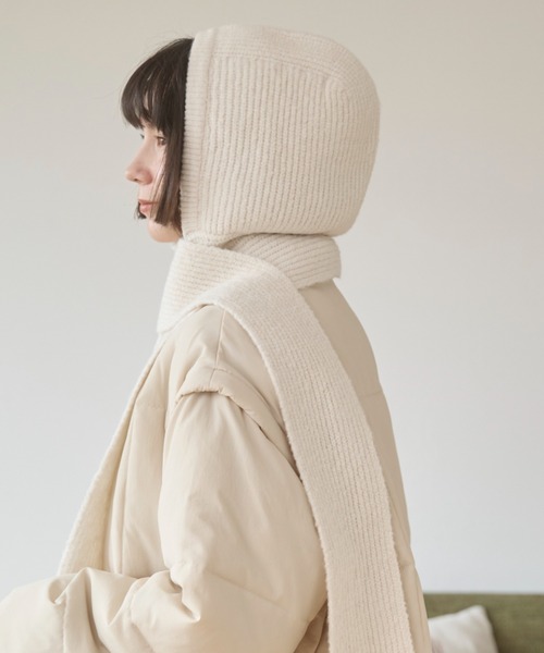 ANGIE（アンジー）の「ニット バラクラバ フード マフラー / バラボネット（マフラー・レディース・アイボリー/チャコールグレー・FREE）」の9枚目の写真