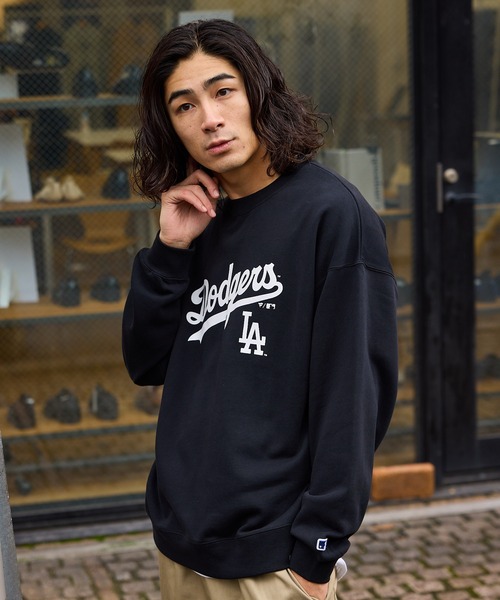 MLB(メジャーリーグベースボール)の「MLB/エムエルビー MLB LOGO CREW プリントデザイン クルーネックスウェット トレーナー(スウェット・メンズ・ブラック/ネイビー/グレー・M/L/XL)」の7枚目の写真