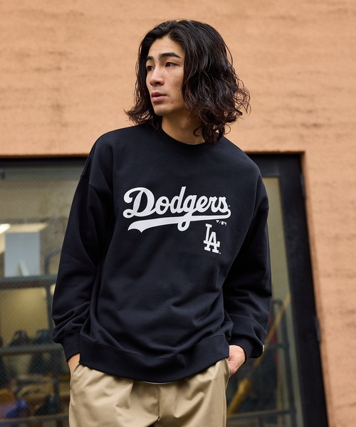 MLB(メジャーリーグベースボール)の「MLB/エムエルビー MLB LOGO CREW プリントデザイン クルーネックスウェット トレーナー(スウェット・メンズ・ブラック/ネイビー/グレー・M/L/XL)」の5枚目の写真