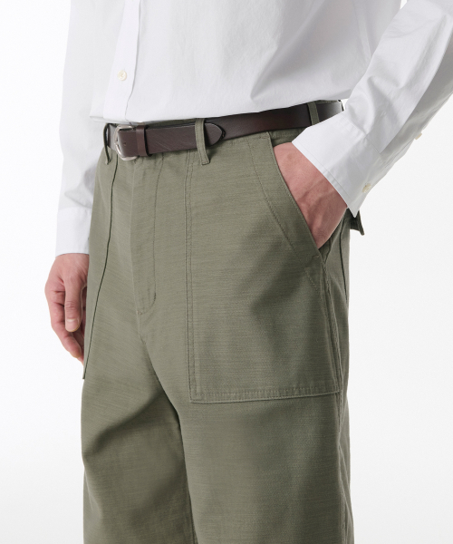 MUSINSA STANDARD（ムシンサスタンダード）の「ワイドレプリカファティーグパンツ[オリーブ]（その他パンツ・メンズ・その他・26/27/34/38/28/29/30/31/32/33/36/40/42）」の4枚目の写真