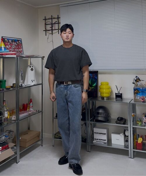 TOFFEE（トフィー）の「モアワイドデニムパンツ (ライトブルー)（デニムパンツ・メンズ・その他・SMALL/MEDIUM/LARGE/X-LARGE）」の2枚目の写真