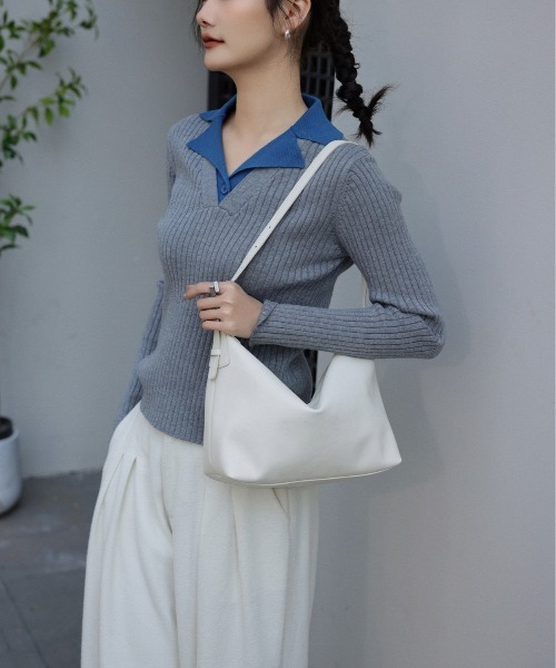 NiiNa(ニーナ)の「【 NiiNa / ニーナ 】高品質牛革ソフトレザーミドルショルダーバッグ(ショルダーバッグ・レディース・ブラウン/ブラック/ホワイト/ベージュ・FREE)」の1枚目の写真