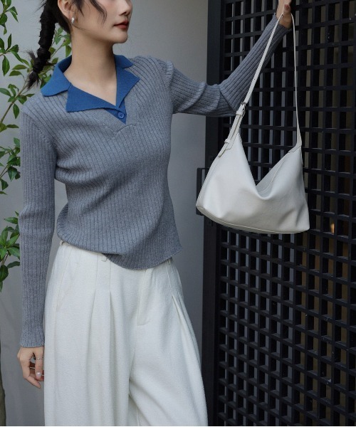 NiiNa(ニーナ)の「【 NiiNa / ニーナ 】高品質牛革ソフトレザーミドルショルダーバッグ(ショルダーバッグ・レディース・ブラウン/ブラック/ホワイト/ベージュ・FREE)」の16枚目の写真