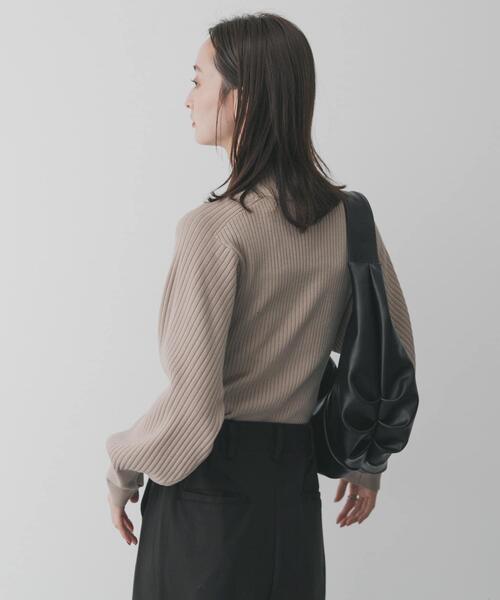 SENSE OF PLACE by URBAN RESEARCH(センスオブプレイスバイアーバンリサーチ)の「『毛玉防止』マトンスリーブセーター(ニット/セーター・レディース・グレー/ブルー/ブラック/ベージュ・ONE)」の21枚目の写真