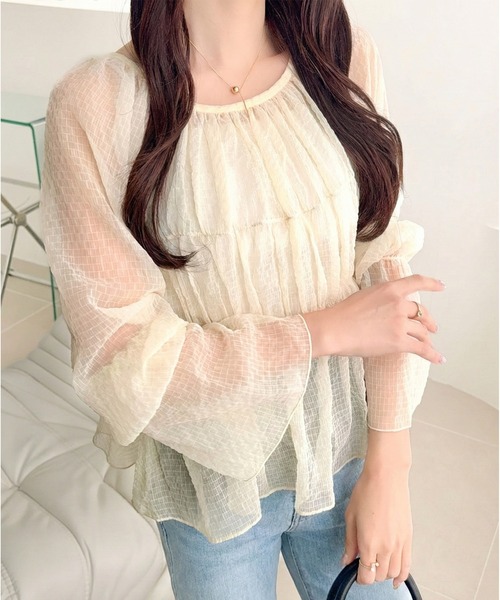 mily bilet(ミウィビレット)の「【mily bilet】1枚で2通り。透け感×チェックで、甘さをほどよく。前後2wayシアーチェックブラウス(シャツ/ブラウス・レディース・チャコール/アイボリー/ピンク・X-LARGE/SMALL/MEDIUM/LARGE)」の7枚目の写真
