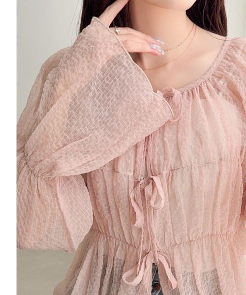 mily bilet(ミウィビレット)の「【mily bilet】1枚で2通り。透け感×チェックで、甘さをほどよく。前後2wayシアーチェックブラウス(シャツ/ブラウス・レディース・チャコール/アイボリー/ピンク・X-LARGE/SMALL/MEDIUM/LARGE)」の18枚目の写真