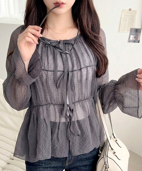 mily bilet(ミウィビレット)の「【mily bilet】1枚で2通り。透け感×チェックで、甘さをほどよく。前後2wayシアーチェックブラウス(シャツ/ブラウス・レディース・チャコール/アイボリー/ピンク・X-LARGE/SMALL/MEDIUM/LARGE)」の19枚目の写真