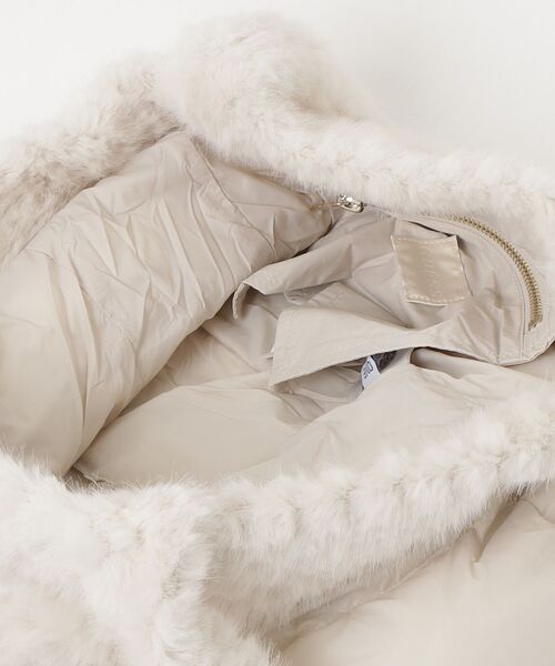 SVEVA Mixed Fur Bag トートバッグ | GUESS(ゲス) JAPAN 公式