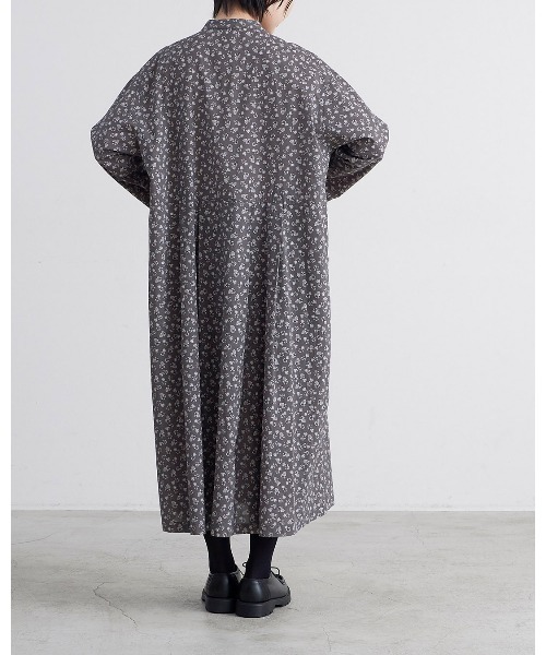HEAVENLY(ヘブンリー)の「【 HEAVENLY / ヘヴンリー 】 60s Lawn Flower Print OP 2550062 DLI(ワンピース・レディース・その他1/ネイビー/グレー・FREE)」の6枚目の写真