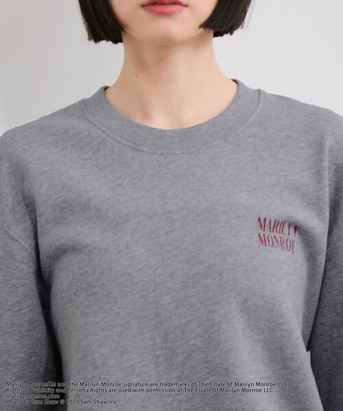le cercle ADAM ET ROPE'(ルセルクルアダムエロペ)の「【SCREENSTARS/スクリーンスターズ】MARILYN MONROE SWEAT(スウェット・レディース・ベージュ系その他/グレー・FREE)」の16枚目の写真