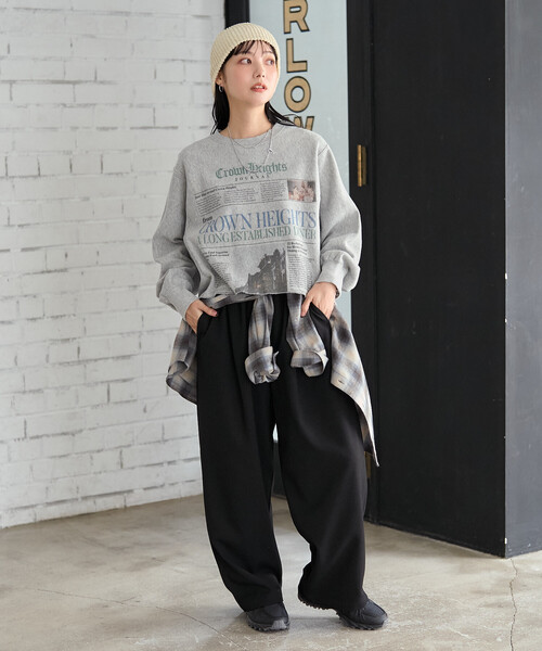 FREAK'S STORE(フリークスストア)の「Newspaper スウェット/ ニュースペーパープリント(スウェット・レディース・ライトグレー/チャコール・フリ-)」の5枚目の写真