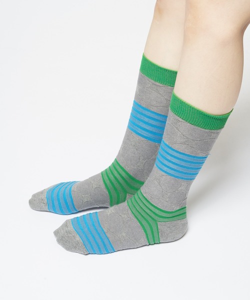 gomme（ゴム）の「ドットボーダーソックス（ソックス/靴下・レディース・グレー/ブラック/ホワイト/パープル・FREE）」の4枚目の写真