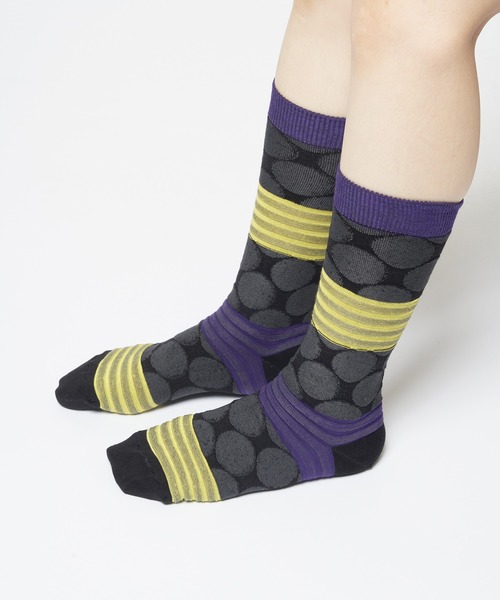 gomme（ゴム）の「ドットボーダーソックス（ソックス/靴下・レディース・グレー/ブラック/ホワイト/パープル・FREE）」の3枚目の写真