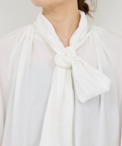 GALLARDAGALANTE（ガリャルダガランテ）の「【上品×華やか】【2way】ギャザーボウタイブラウス（シャツ/ブラウス・レディース・ホワイト/サックスブルー/ライトベージュ・FREE）」の21枚目の写真