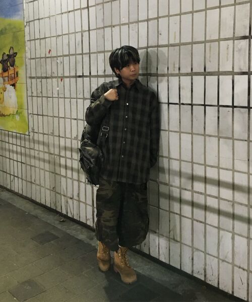 JUAN HOMME(ジュアンオム)の「ルーズドチェックシャツ(ブラウン)(シャツ/ブラウス・メンズ・その他・MEDIUM/LARGE)」の9枚目の写真