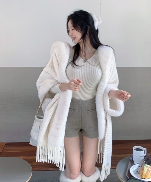 セール】Y2Kガーリーふわふわフード付きケープポンチョアウター【新作