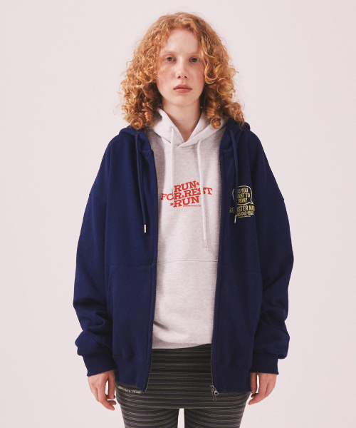 MENASOO(ミナス)の「Menasoo Cartoon Graffiti Two Way Hoodie Zip Up_Navy(パーカー・レディース・ネイビー・MEDIUM/LARGE)」の2枚目の写真