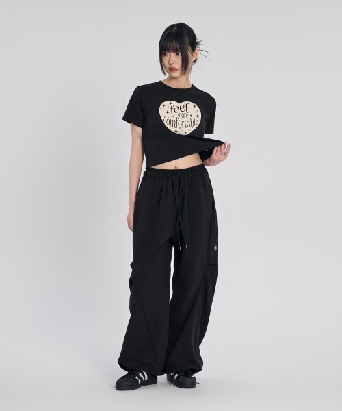 SLOW RECORD HOUSE(スローレコードハウス)の「パラシュートフレアパンツ_ブラック(スウェットパンツ・レディース・その他・LARGE/MEDIUM)」の19枚目の写真
