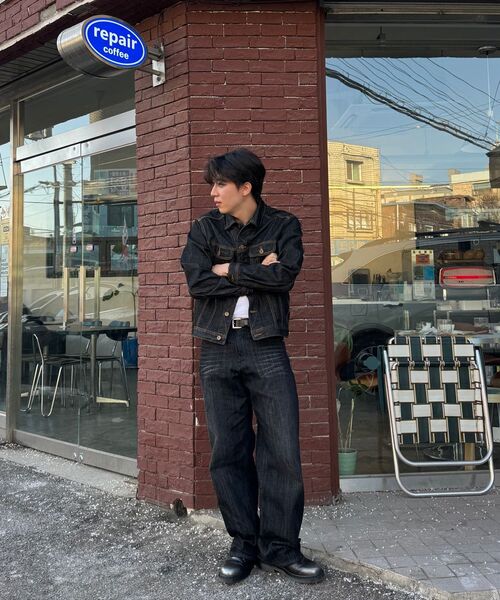 DECET（デケト）の「[KAIHARA JAPAN DENIM]Mid Rise Wide Jeans DCPT063Black（デニムパンツ・メンズ・その他・26/28/30/32/34）」の6枚目の写真