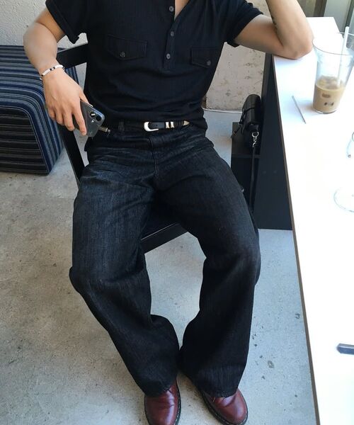 DECET（デケト）の「[KAIHARA JAPAN DENIM]Mid Rise Wide Jeans DCPT063Black（デニムパンツ・メンズ・その他・26/28/30/32/34）」の4枚目の写真