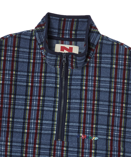 Beyond Closet（-）の「[コレクションライン] レトロチェックユニークロゴハーフジップフリースネイビー（ベスト・メンズ・その他・MEDIUM/LARGE）」の4枚目の写真
