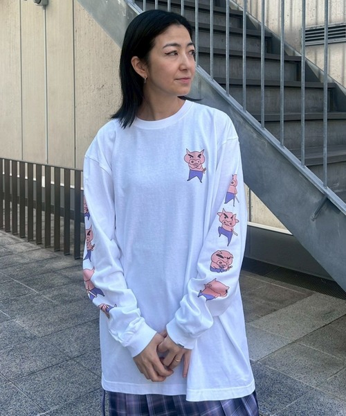 クレヨンしんちゃん】ぶりぶりざえもんがいっぱい L/S Tシャツ（T