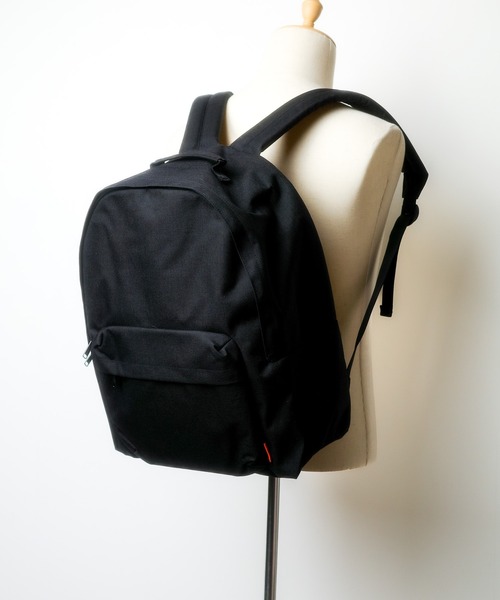 UNIVERSAL OVERALL(ユニバーサルオーバーオール)の「【RS】【UNIVERSAL OVERALL】Daily backpack(ショルダーバッグ・メンズ・ブラック・FREE)」の6枚目の写真