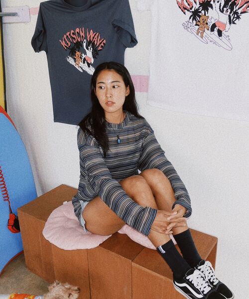 C WEAR BY THE GENIUS(シーウェアバイザジーニアス)の「オーバーサイズシースルークラフトニットプルオーバーブルー(ニット/セーター・レディース・その他・size3/size1)」の9枚目の写真
