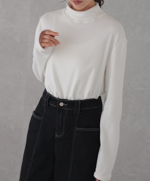 DAYRA(デイラ)の「モックネック ベーシック 長袖 カット トップス(Tシャツ/カットソー・レディース・ダークグレー/ベージュ/ブラック/ホワイト・M/XL)」の22枚目の写真