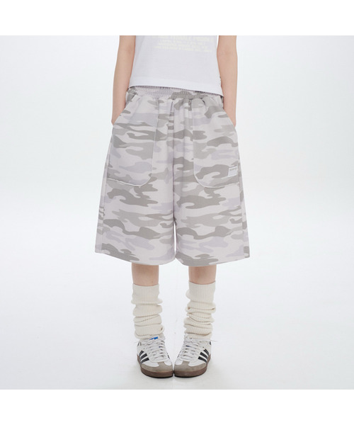 SEW-B(ソービー)の「カモバミューダボルディパンツ_2色(その他パンツ・レディース・ホワイト/ブラック・FREE)」の1枚目の写真
