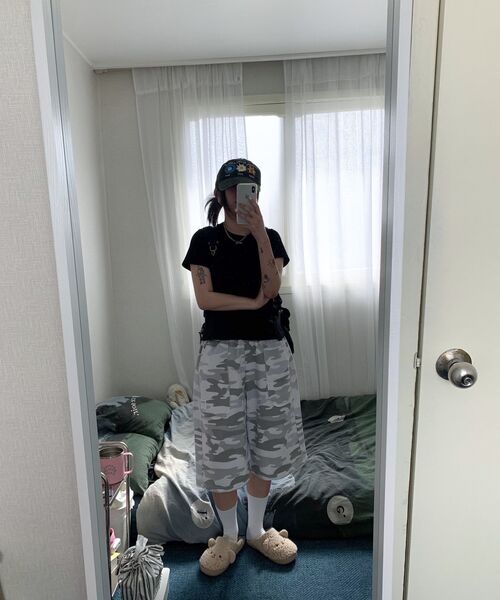 SEW-B(ソービー)の「カモバミューダボルディパンツ_2色(その他パンツ・レディース・ホワイト/ブラック・FREE)」の4枚目の写真