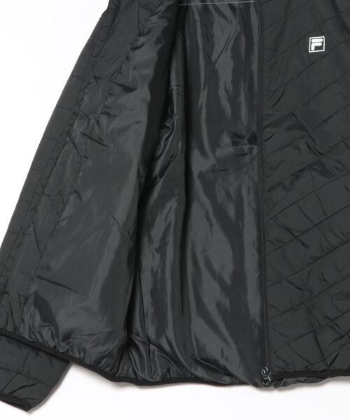 FILA GOLF(フィラゴルフ )の「【FILA GOLF:フィラゴルフ】中綿ブルゾン ゴルフ(ブルゾン・メンズ・ブラック/グレー/ホワイト・MEDIUM/X-LARGE/LARGE)」の5枚目の写真