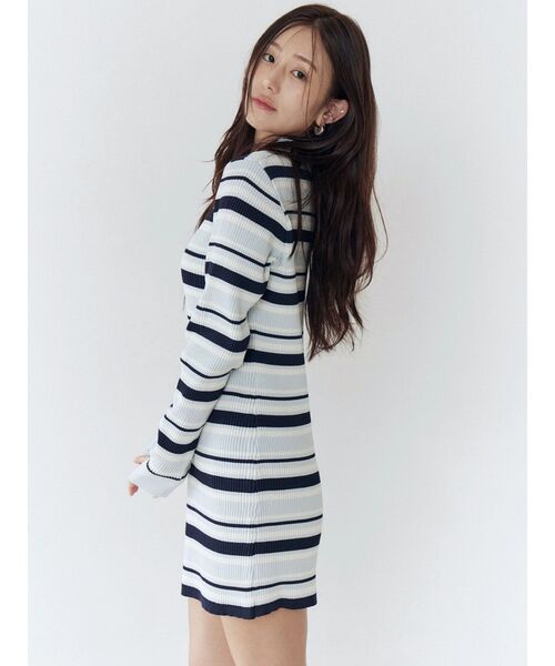 CALNAMUR（カルナムール）の「マルチボーダーポロニットワンピース（ワンピース・レディース・ブラウン/ピンク/ブルー・FREE）」の7枚目の写真