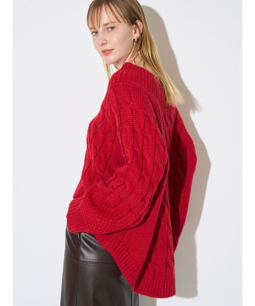 ELENDEEK(エレンディーク)の「Vネックケーブルニット(ニット/セーター・レディース・グレー/オフホワイト/レッド・FREE)」の21枚目の写真