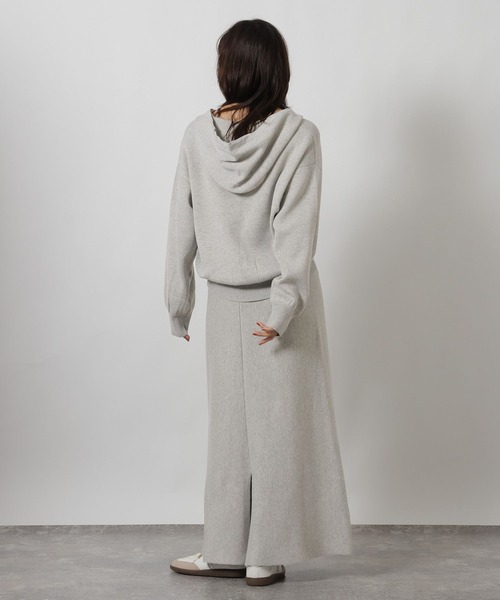 LAKOLE（ラコレ）の「スウェットライクニットフレアスカート / 637708（スカート・レディース・ネイビー/杢グレー・FREE）」の5枚目の写真