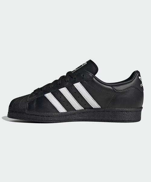 adidas(アディダス)の「adidas Originals(アディダスオリジナルス)Superstar 82 / スーパースター 82【2026年春夏入荷モデル】(スニーカー・メンズ・ブラック/ホワイト・27.0cm/26.5cm/26.0cm/25.5cm/28.0cm/27.5cm)」の3枚目の写真