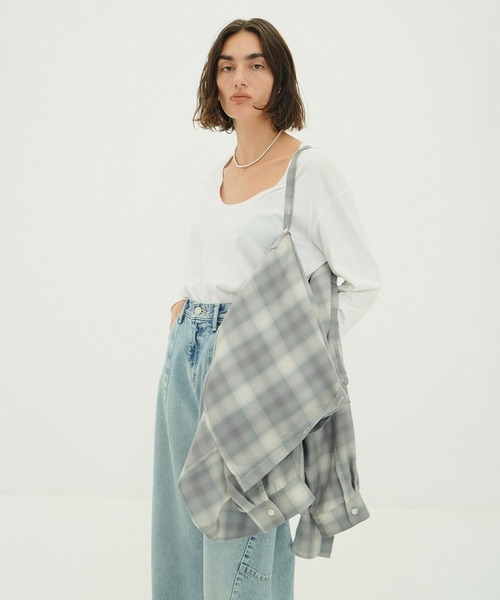 CLANE（クラネ）の「2WAY OVER OMBRE CHECK SHIRTS（シャツ/ブラウス・レディース・イエロー/グレー・2/1）」の10枚目の写真