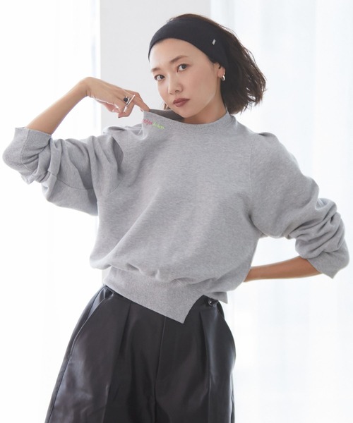 BAYFLOW(ベイフロー)の「【知久友里恵さんコラボ】ハンドステッチスウェット(スウェット・レディース・カーキ/グレー/オフホワイト・FREE)」の1枚目の写真