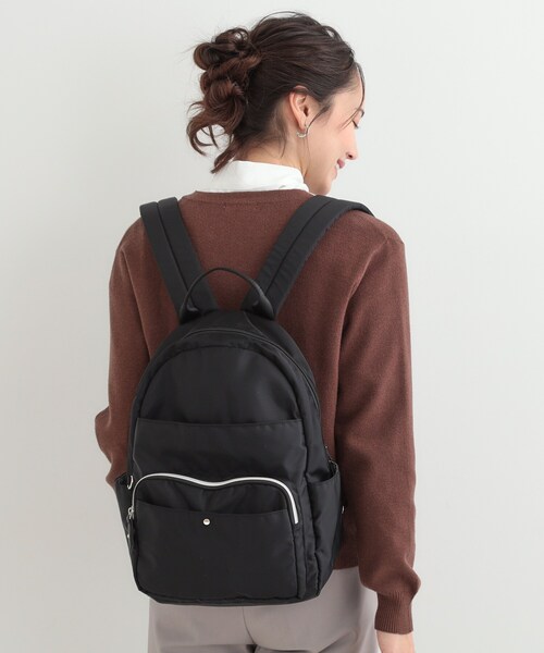 SHOO・LA・RUE（シューラルー）の「【撥水】整理整頓できちゃうリュック（バックパック/リュック・レディース・ブラック系4/グレー系4/ブラック・00）」の8枚目の写真