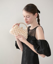 Leja（レジャ）の「【LEJA】ビジューハンドルスモッキングサテン2WAYバッグ結婚式 パーティー 成人式 二次会 同窓会 お呼ばれ オケージョン 20代 30代（ハンドバッグ）」