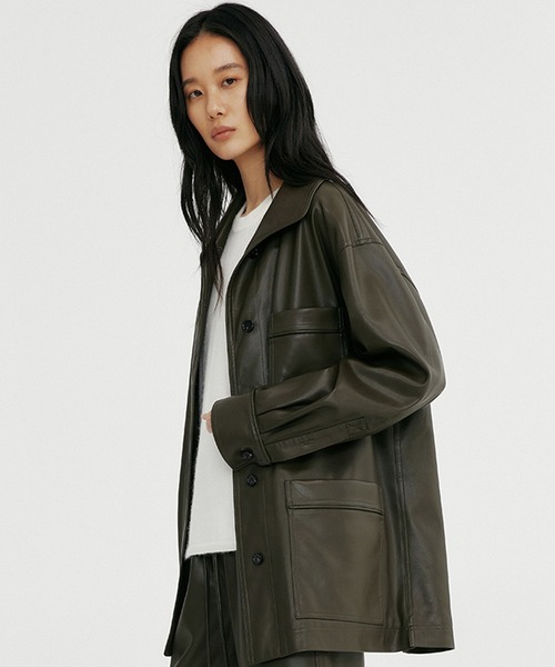 Bie(ビエ)の「オープンカラーレザーライクジャケット(その他アウター・レディース・グリーン・M/S)」の18枚目の写真