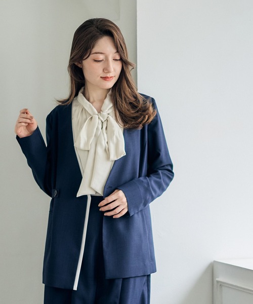 12Twelve Agenda（トゥエルブ　アジェンダ）の「配色デザインカラーレスジャケット（ノーカラージャケット・レディース・ネイビー/ライトグレー・M）」の14枚目の写真