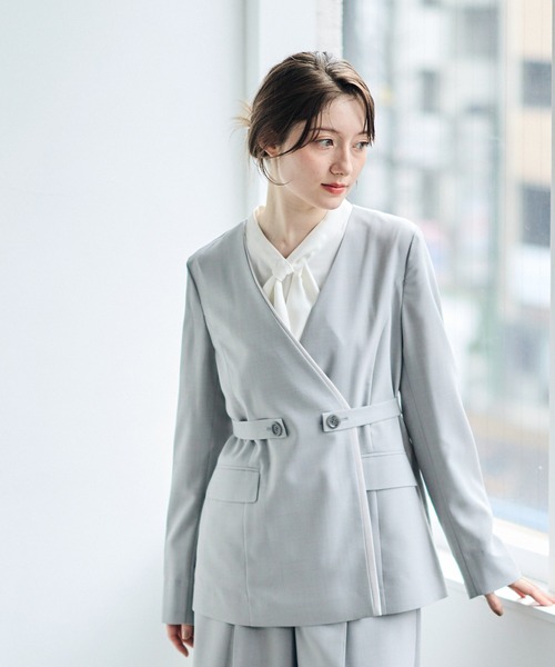 12Twelve Agenda（トゥエルブ　アジェンダ）の「配色デザインカラーレスジャケット（ノーカラージャケット・レディース・ネイビー/ライトグレー・M）」の4枚目の写真